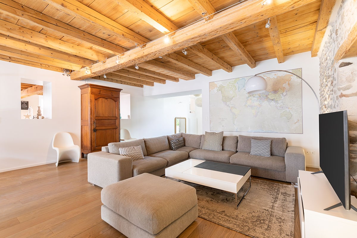 Villa Voltaire Interior